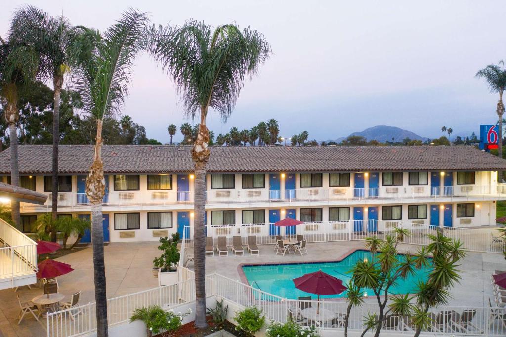 Motel 6-Camarillo CA - image 3