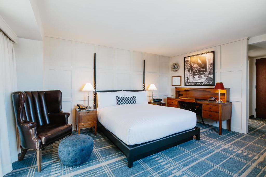 The Charles Hotel in Harvard Square - main image