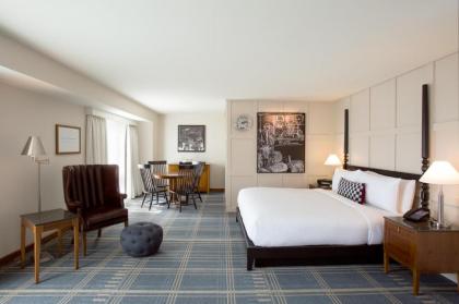 The Charles Hotel in Harvard Square - image 9