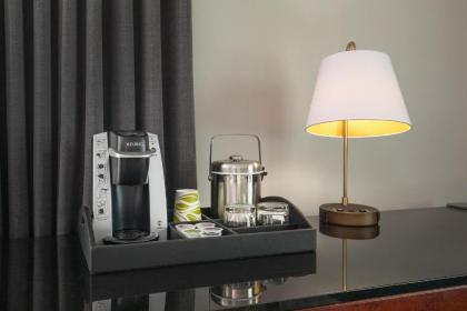 Le Meridien Boston Cambridge - image 14