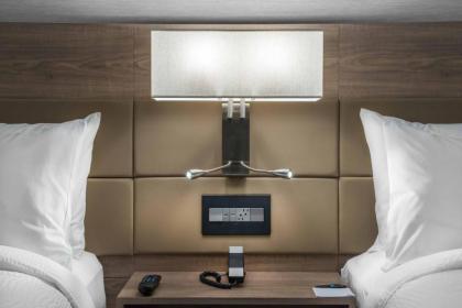 AC Hotel by Marriott Boston Cambridge - image 15