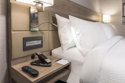 AC Hotel by Marriott Boston Cambridge - image 3