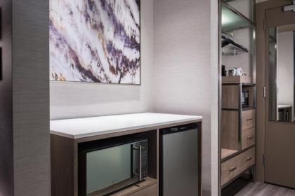 AC Hotel by Marriott Boston Cambridge - image 5