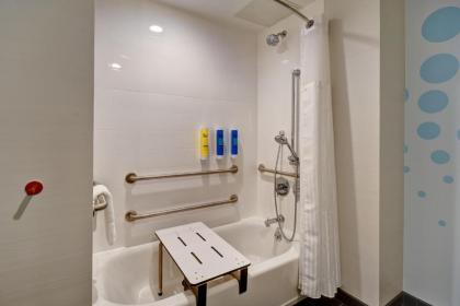 Tru By Hilton Syracuse-Camillus - image 6