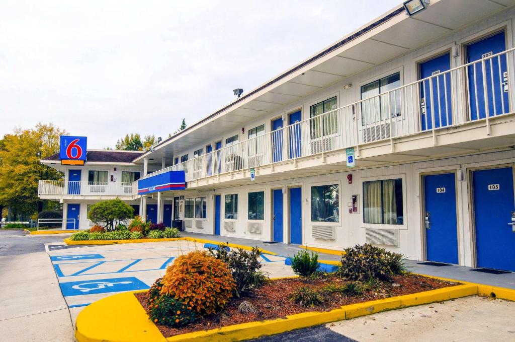 Motel 6-Camp Springs DC - South Camp Springs - main image
