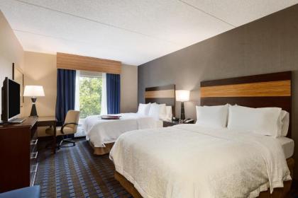 Hampton Inn and Suites Camp Springs - image 8