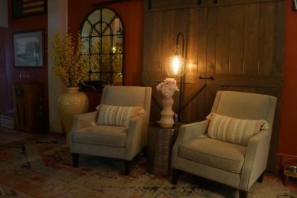The Frogtown Inn - image 11