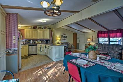 Waterfront House with Private Dock on Lake Eufaula! - image 12