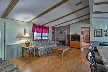 Waterfront House with Private Dock on Lake Eufaula! - image 2