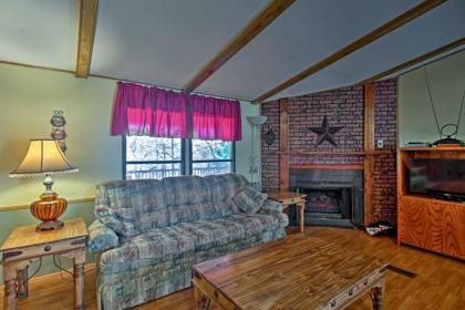 Waterfront House with Private Dock on Lake Eufaula! - image 9