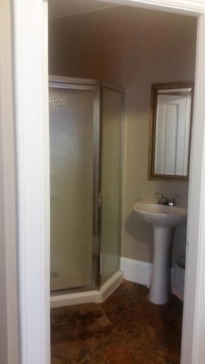 Carraway Guest House - image 10