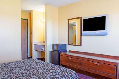 Days Inn by Wyndham Canastota/Syracuse - image 14