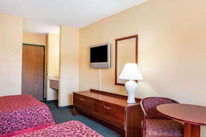 Days Inn by Wyndham Canastota/Syracuse - image 4