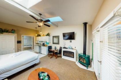 Sandals Inn | Spa Suite & Oceanside Cabana - image 4