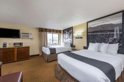 Super 8 by Wyndham Canon City - image 8