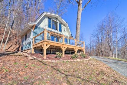 Romantic Canton Retreat with Deck and mtn Views North Carolina