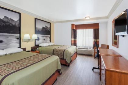 Super 8 by Wyndham Santa Clarita/Valencia - image 9