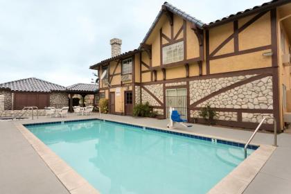 Travelodge by Wyndham Santa Clarita/Valencia - image 15