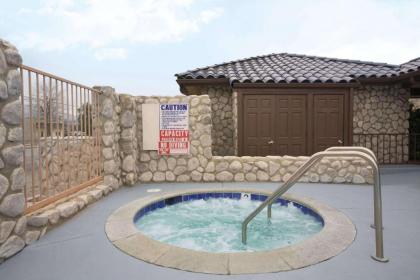 Travelodge by Wyndham Santa Clarita/Valencia - image 6