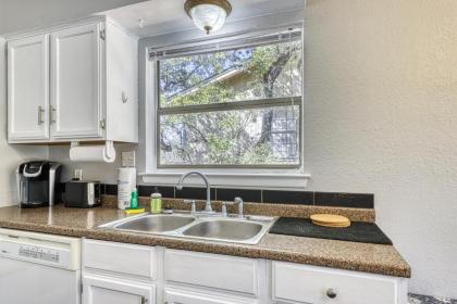 Singing Hills Retreat - image 18