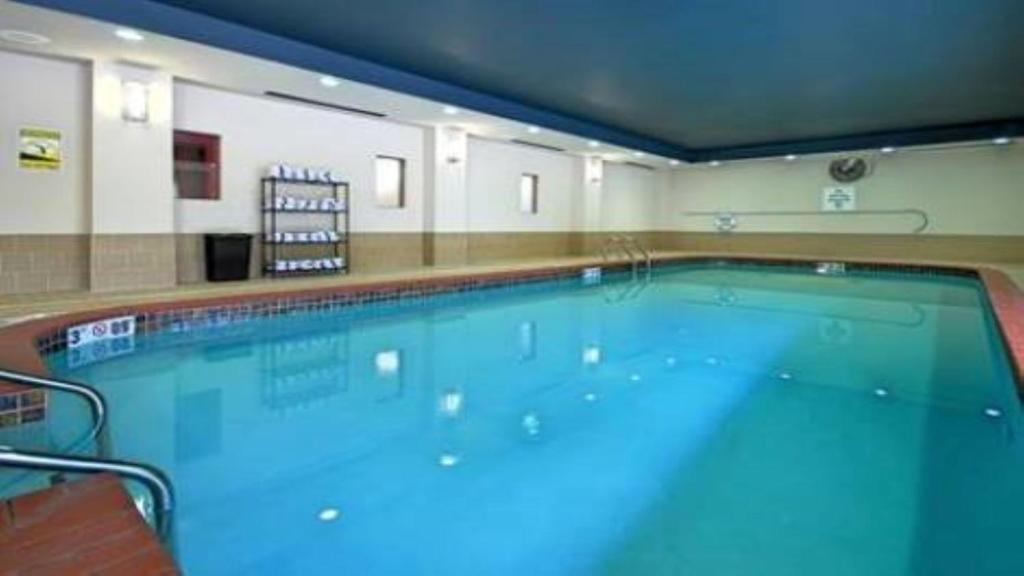 Holiday Inn Express - Canyon an IHG Hotel - image 2