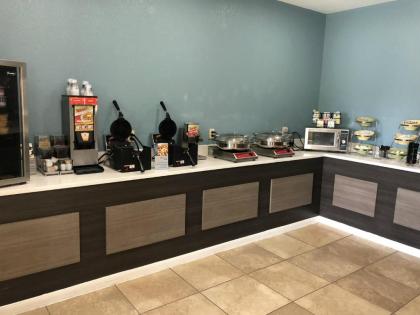Best Western Palo Duro Canyon Inn & Suites - image 13