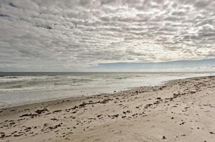 Cape Canaveral Cottage with Pool - Walk to Beach! - image 6
