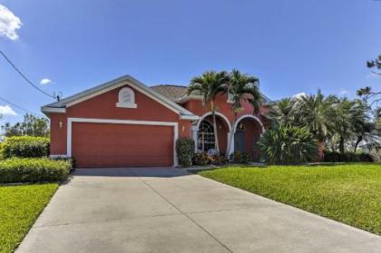 Spacious Cape Coral House with Private Infinity Pool