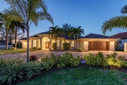 Holiday homes in Cape Coral Florida