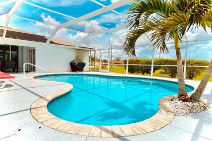 Villa Waterfront ID1O6419 Cape Coral Florida