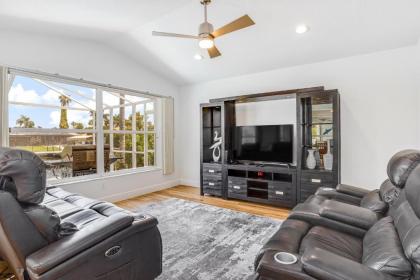 Four Mile Cove Paradise - image 16