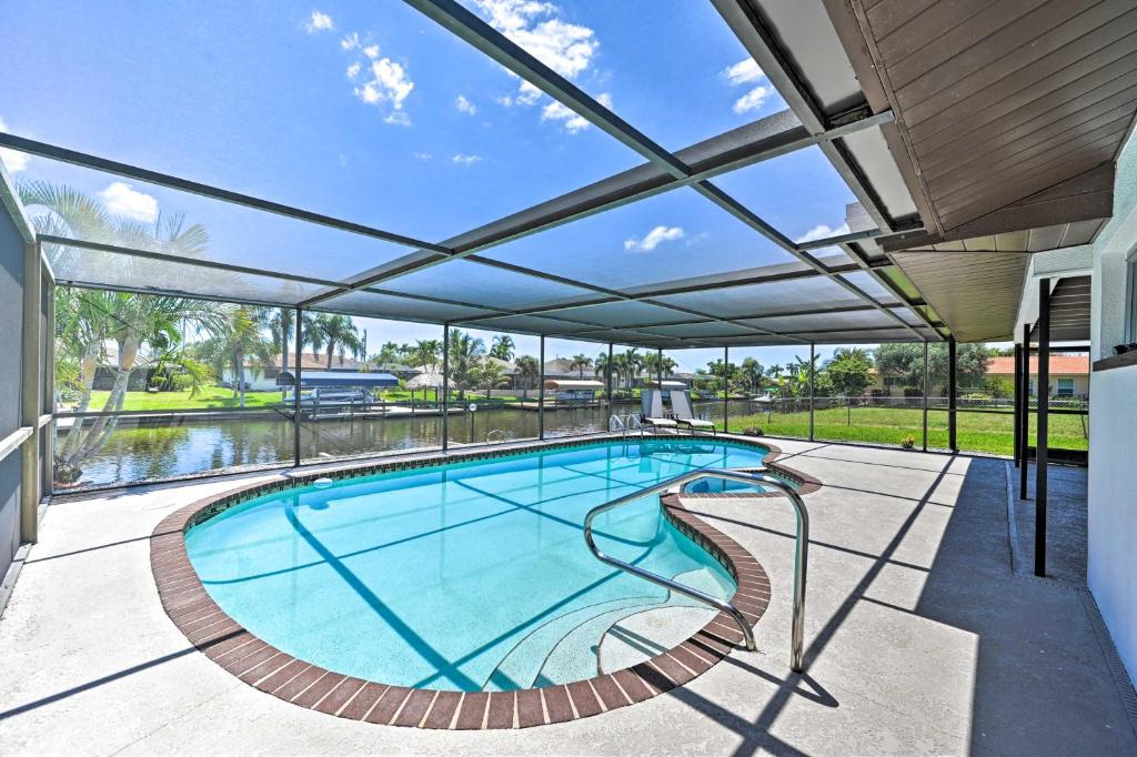 Canalfront Home with Dock Swim Golf and Explore - main image