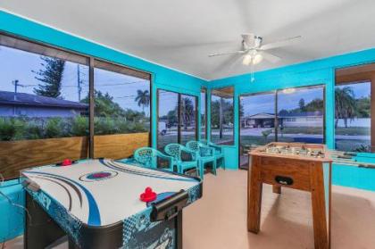 Bikini Bottom Bungalow   Heated Pool  Game Room   Roelens Vacations Florida