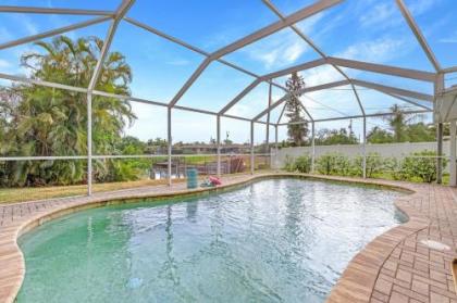 Nostra Palazzo on the Canal - Cape Coral - Roelens Vacations