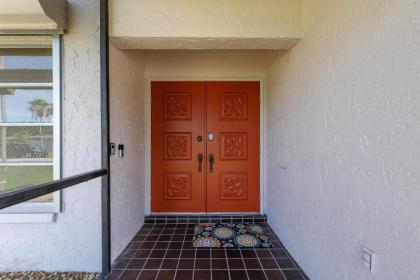 Villa Admiral's Retreat - Southern exposure DIRECT gulf access bikes kayak and heated pool! - image 10