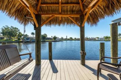 Holiday homes in Cape Coral Florida