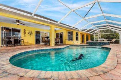 Villa Sundown   Spectacular Sunsets   Cape Coral   Roelens Vacations