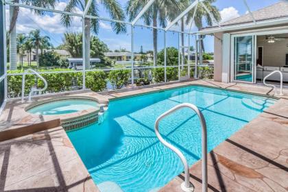 Coral Cabana - image 17