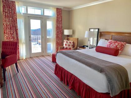 Inn By the Sea - image 15