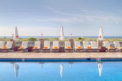 Ocean Club Hotel - image 3