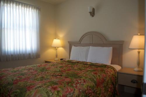 Madison Avenue Beach Club - image 5