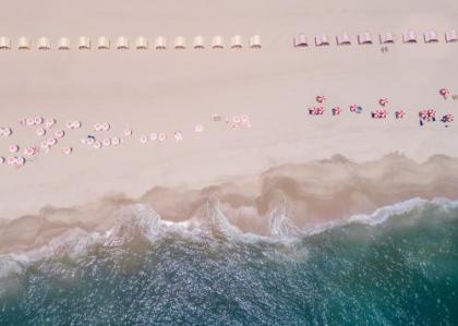 Sandpiper Beach Club - image 4