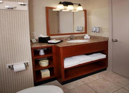 Montreal Beach Resort - image 2