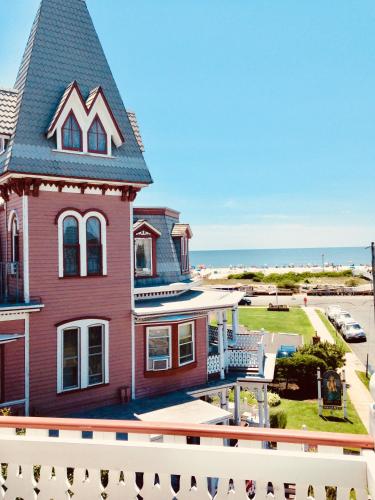 Angel of the Sea Bed and Breakfast - image 4