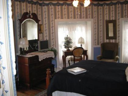 Angel of the Sea Bed and Breakfast - image 5
