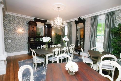 The Harrison Inn - image 3