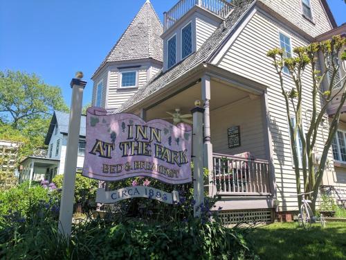 Inn At The Park - The Cottage - main image