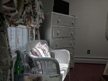 Inn At The Park - The Cottage - image 5