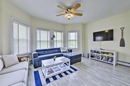 Heart of Cape May Quaint Getaway with Private Deck! - image 1