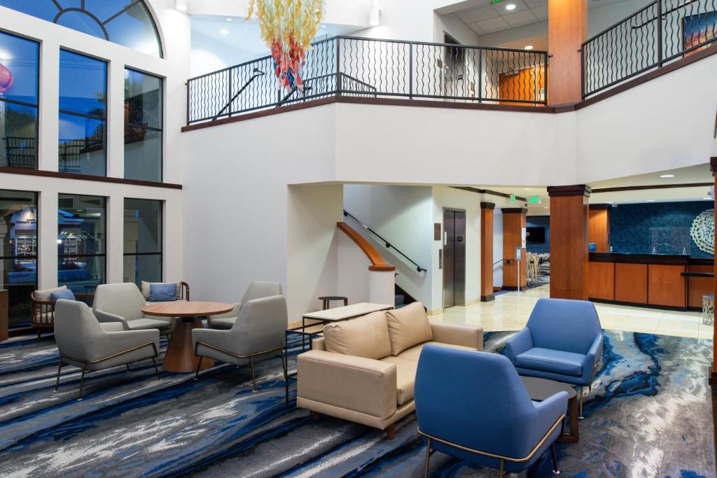 Fairfield Inn & Suites Santa Cruz - Capitola - image 5